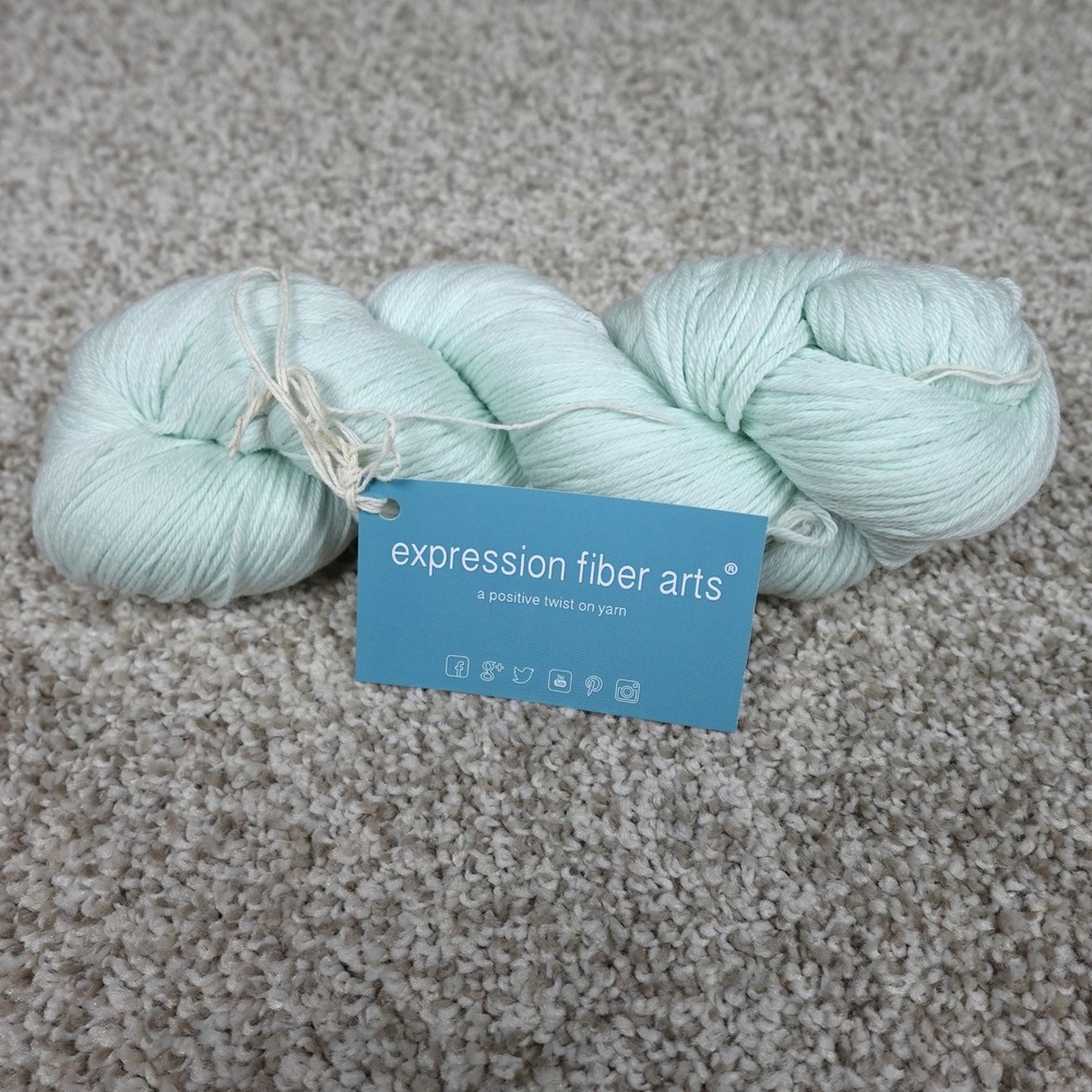 Expression Fiber Arts Starbreeze SockLove Yarn Mint Green Merino Wool 400yd Hank